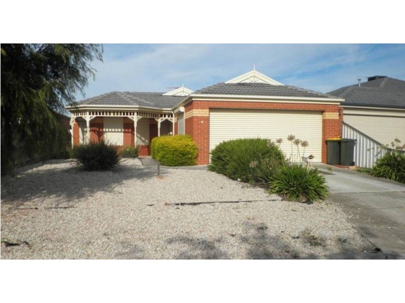 15 Bluemoon Way, Sydenham VIC 3037
