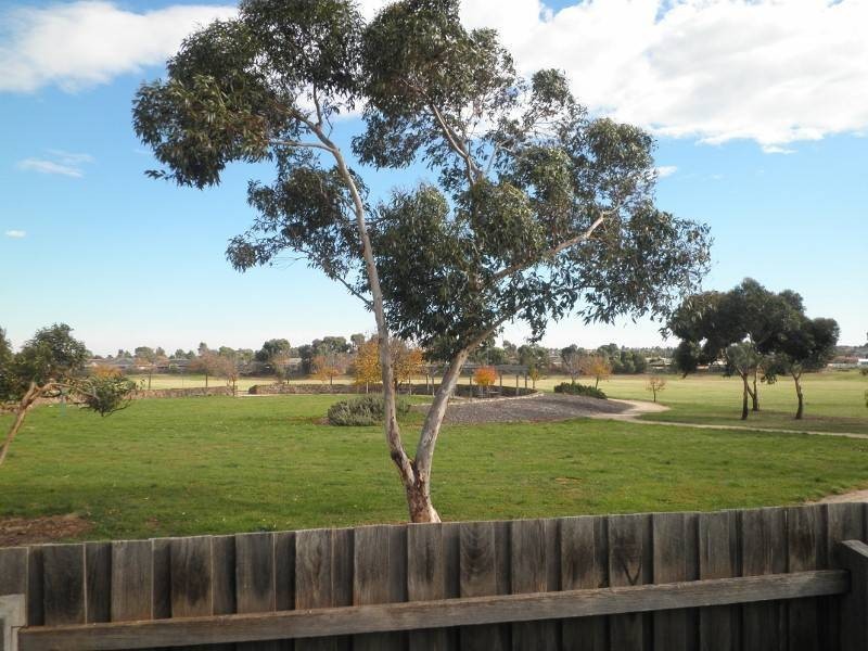 3 Lorac Court, Sydenham VIC 3037