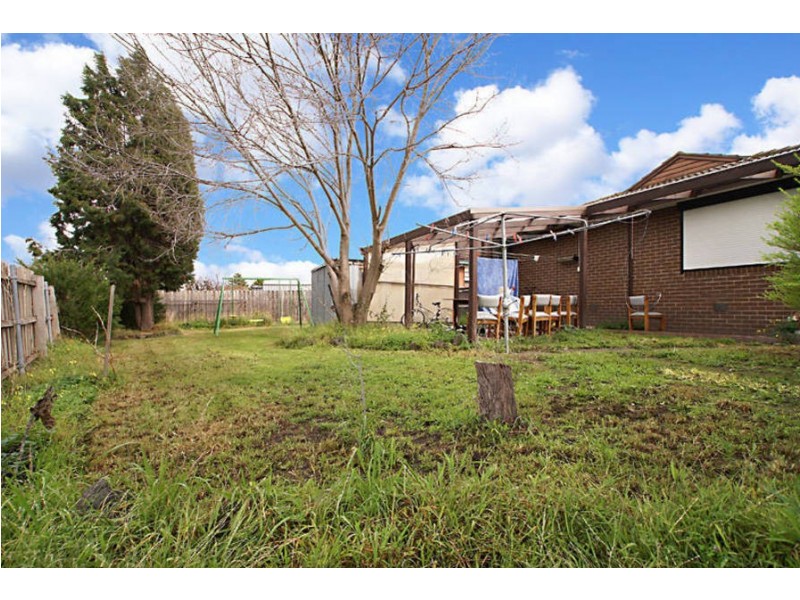 17 Midholm Court, Thomastown VIC 3074