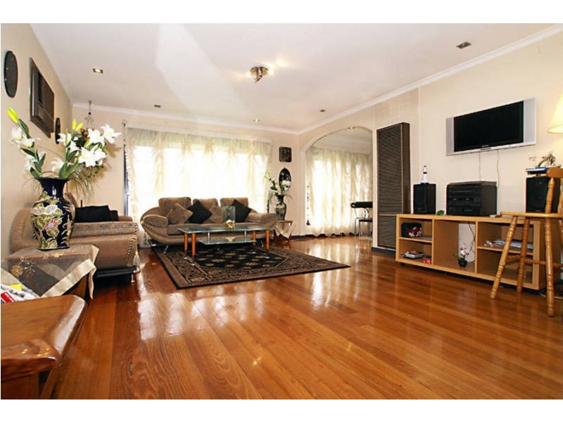 17 Midholm Court, Thomastown VIC 3074