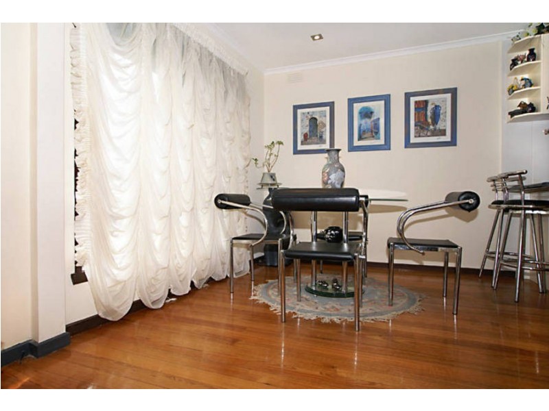 17 Midholm Court, Thomastown VIC 3074