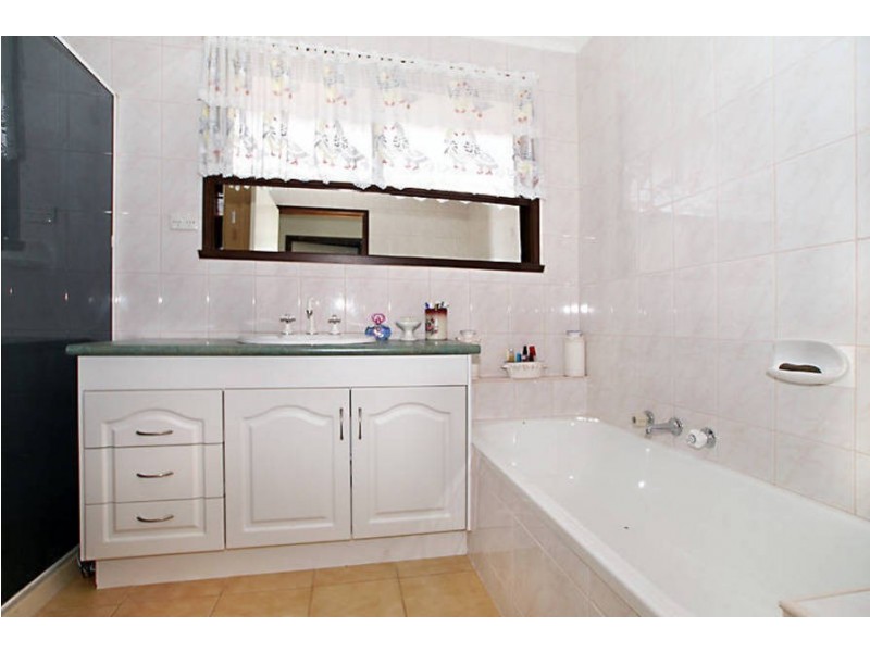 59 Rosemary Drive, Lalor VIC 3075