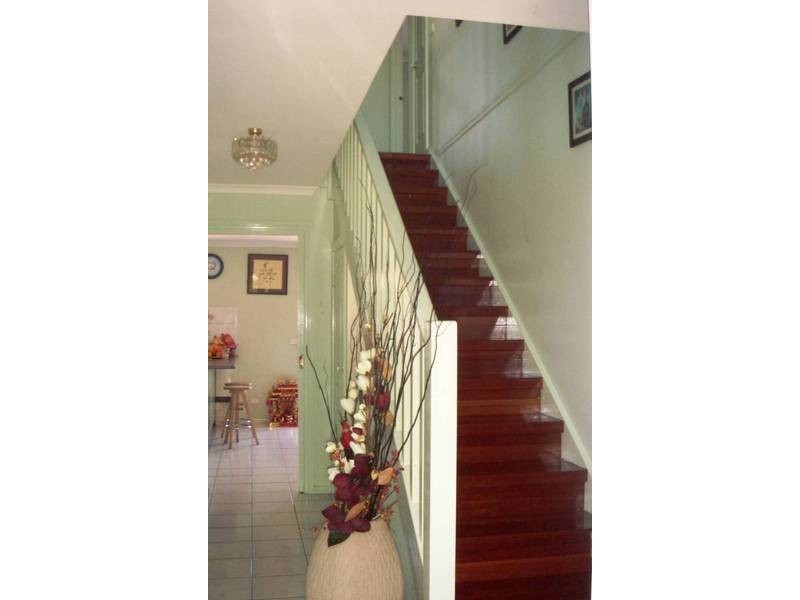 2/37 Cambala Avenue, Lalor VIC 3075