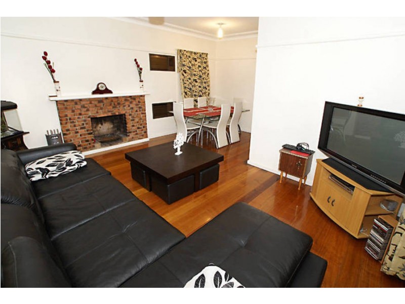 1/59 Dickens Street, Lalor VIC 3075