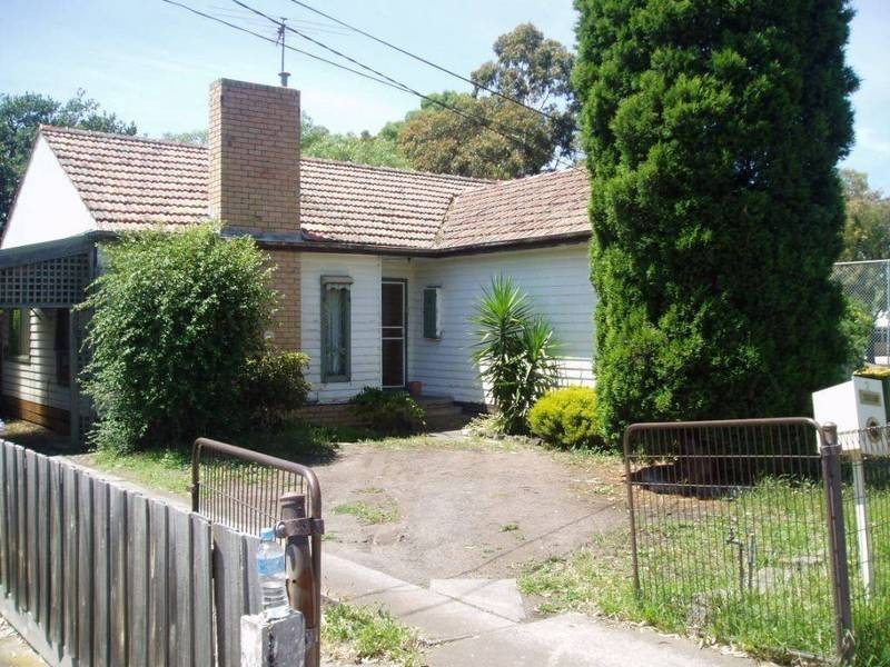 2 Norman Grove, Thomastown VIC 3074