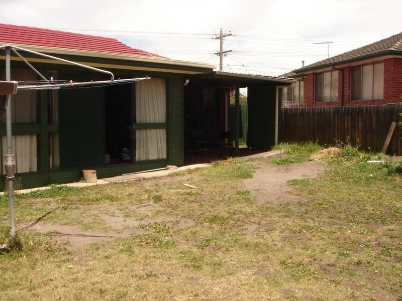 50 Rosedale Drive, Lalor VIC 3075