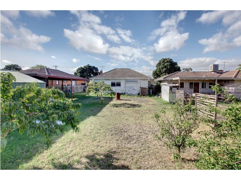 7 Poplar Street, Thomastown VIC 3074