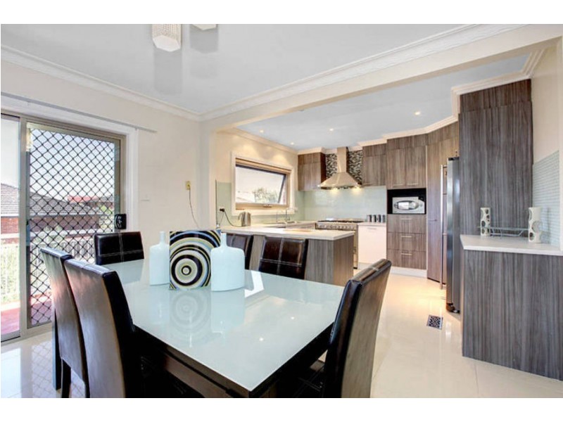 44 Barry Road, Thomastown VIC 3074