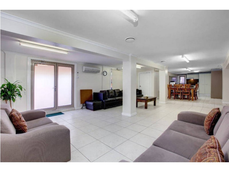 44 Barry Road, Thomastown VIC 3074