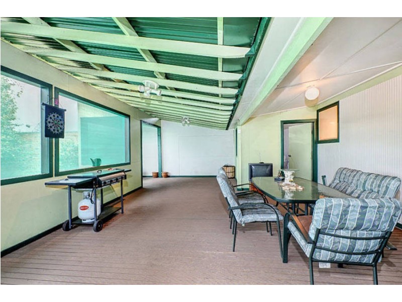 30 Poplar Street, Thomastown VIC 3074