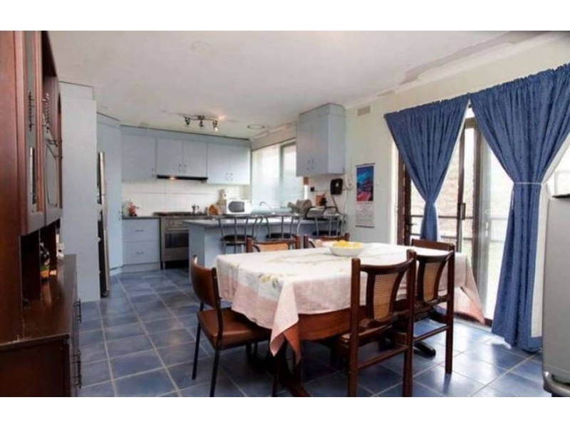 5 Leilani Grove, Thomastown VIC 3074