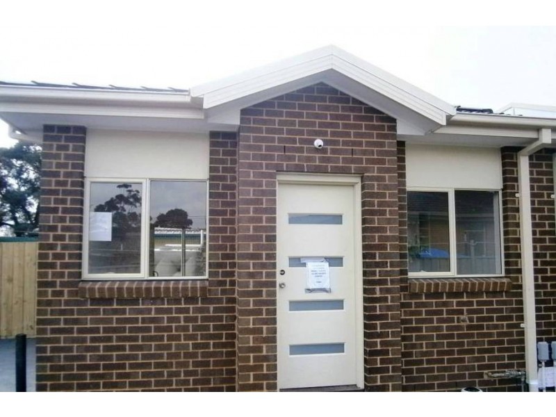 1 & 2/2 Lloyd Street, Epping VIC 3076