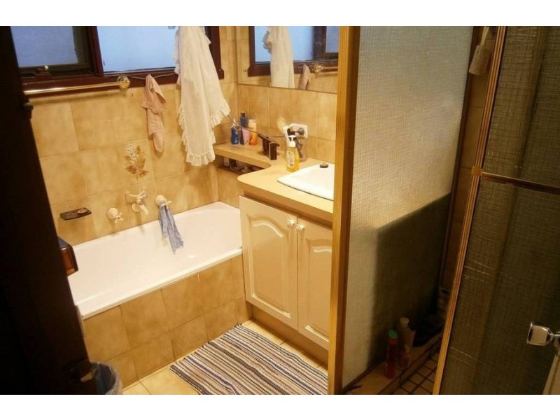 4 Salisbury Street, Thomastown VIC 3074