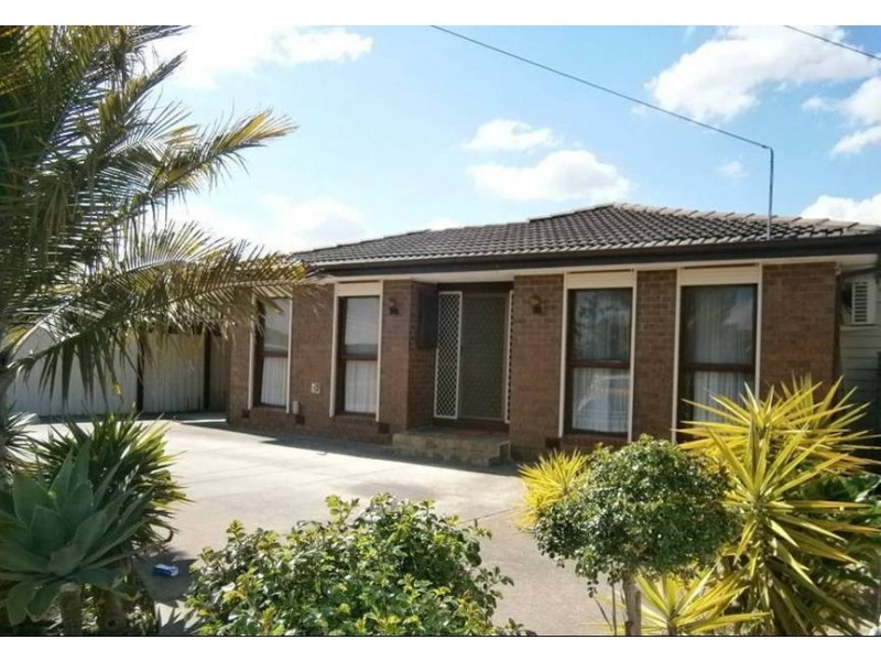 4 Salisbury Street, Thomastown VIC 3074