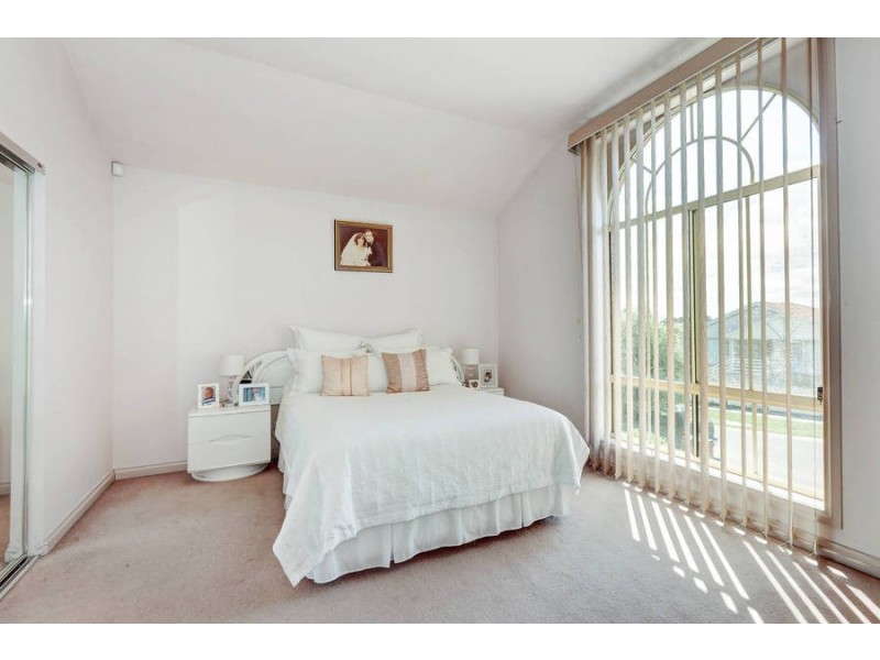 17 Cambala Avenue, Lalor VIC 3075