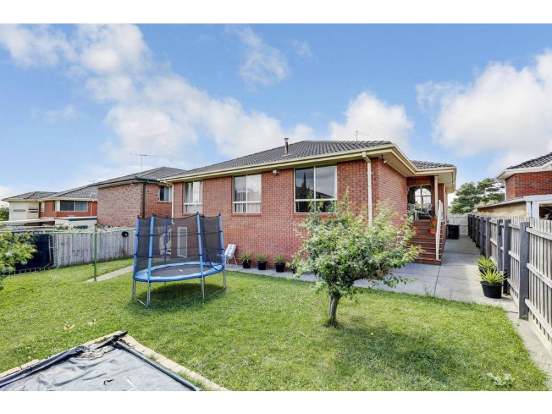 17 Cambala Avenue, Lalor VIC 3075