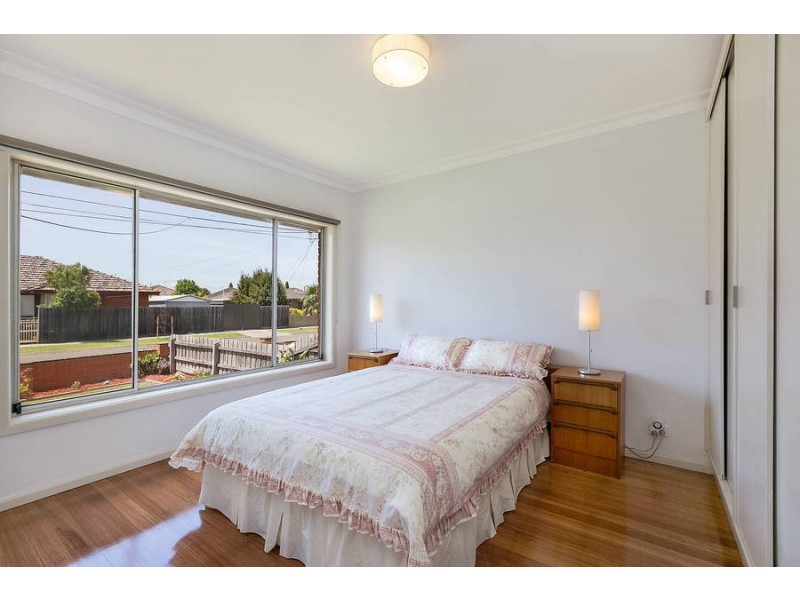 12 Wembley Court, Thomastown VIC 3074