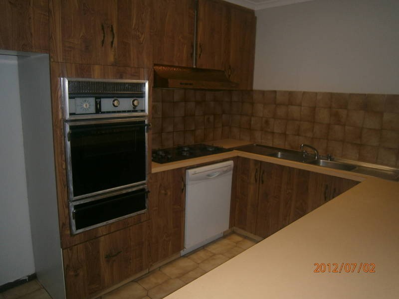 187 Edgars Road, Thomastown VIC 3074