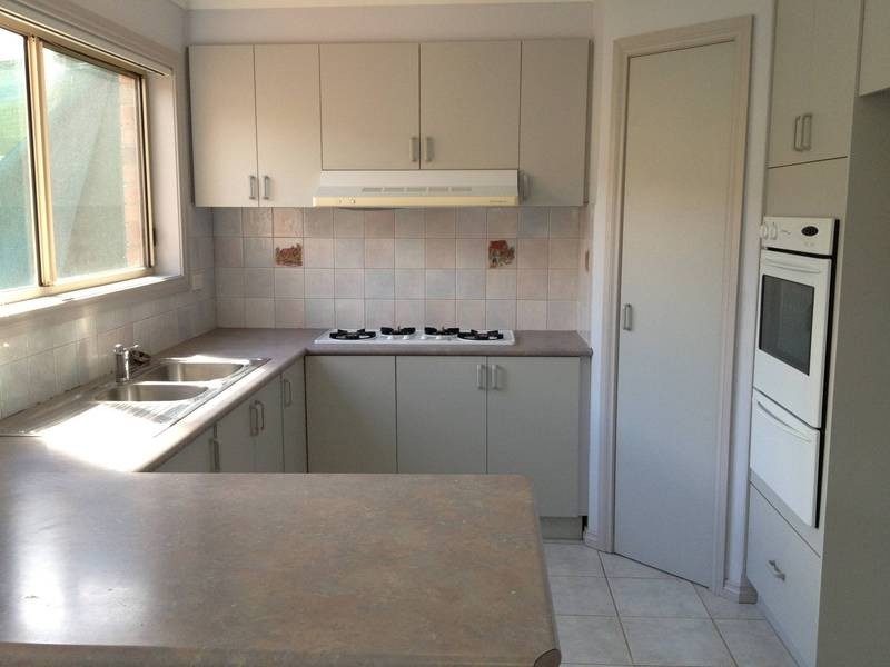 2/6 Woodfull Way, Epping VIC 3076