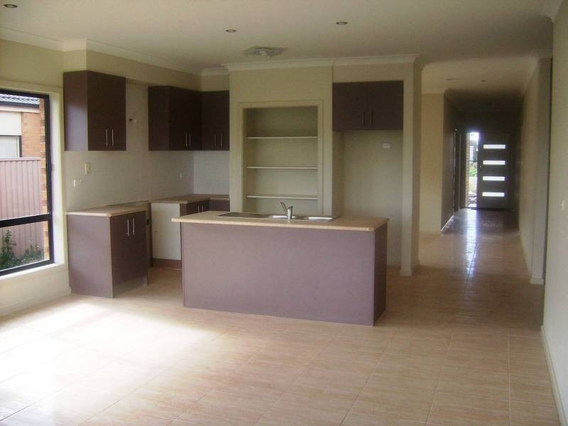 54 Balyang Way, Craigieburn VIC 3064