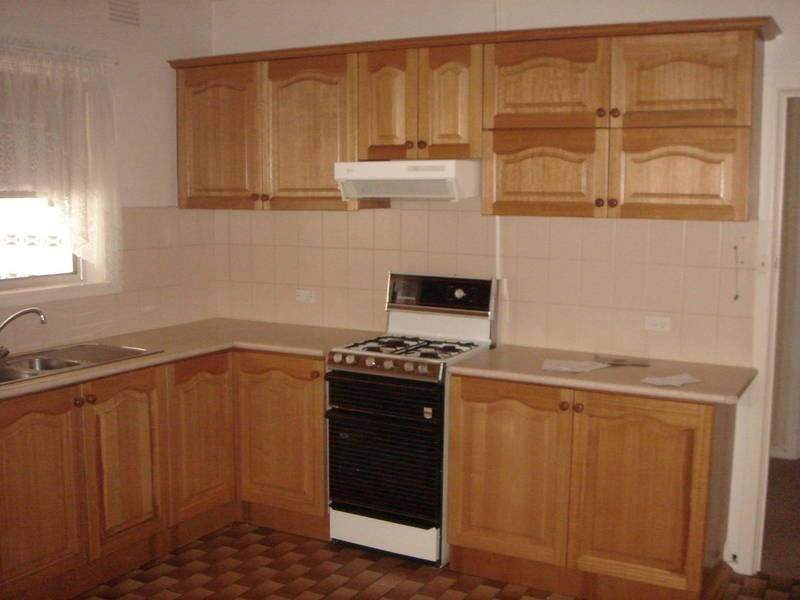 15 Dickens Street, Lalor VIC 3075