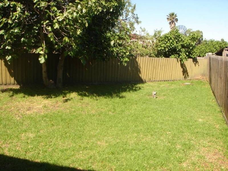 5/7 Boston Road, Lalor VIC 3075