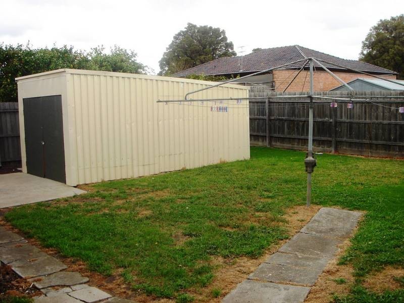 11 Main Street, Thomastown VIC 3074