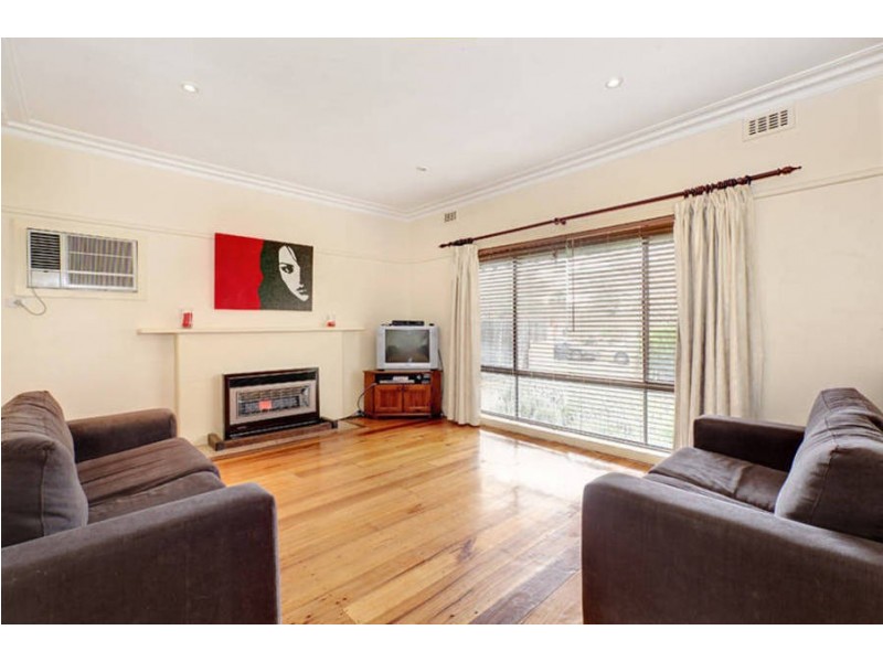 13 Middleton Street, Lalor VIC 3075