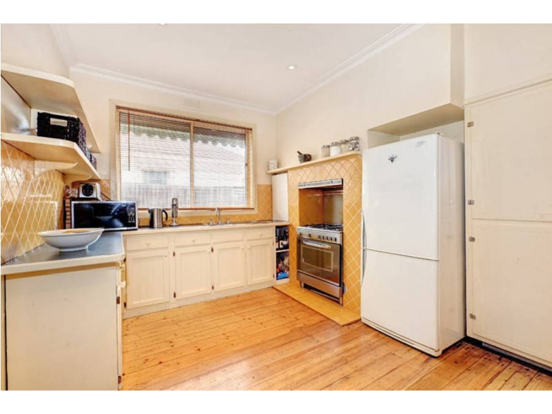 13 Middleton Street, Lalor VIC 3075