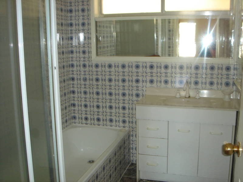 16 Chapman Avenue, Thomastown VIC 3074