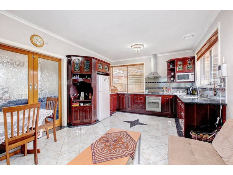 14 Jocelyn Street, Thomastown VIC 3074