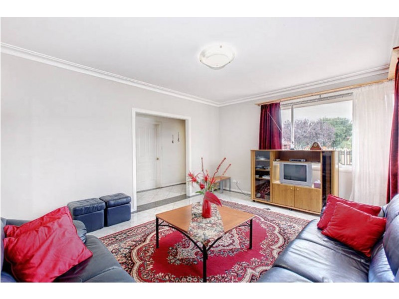 14 Jocelyn Street, Thomastown VIC 3074