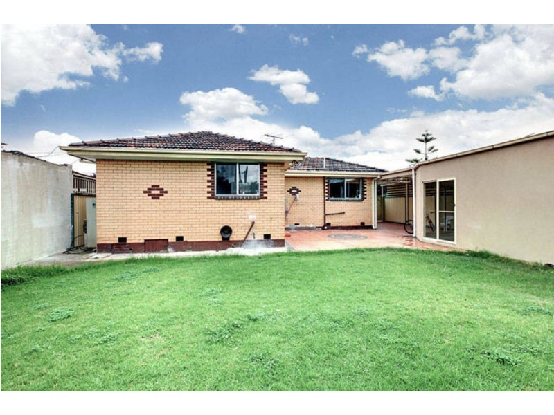 14 Jocelyn Street, Thomastown VIC 3074