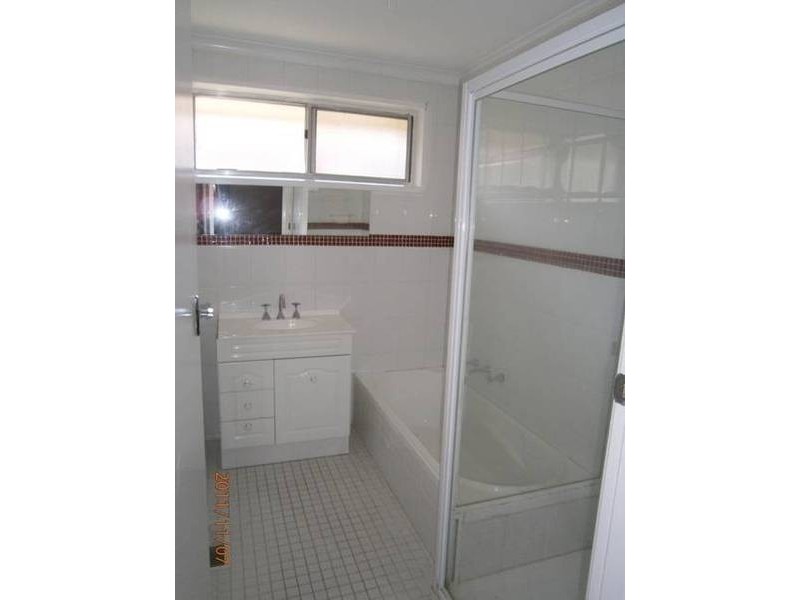 38  Pinewood drive, Thomastown VIC 3074