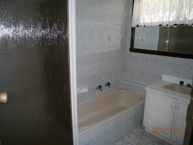 77 Mckimmes Road, Thomastown VIC 3074