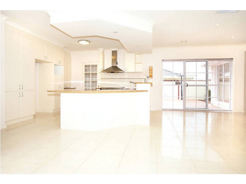 9 Wattlevalley Drive, Hillside VIC 3037