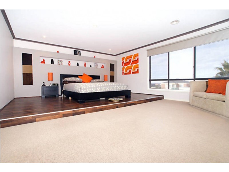 10 Queensberry Court, Hillside VIC 3037