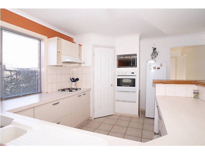 7 Oxford Court, Sydenham VIC 3037