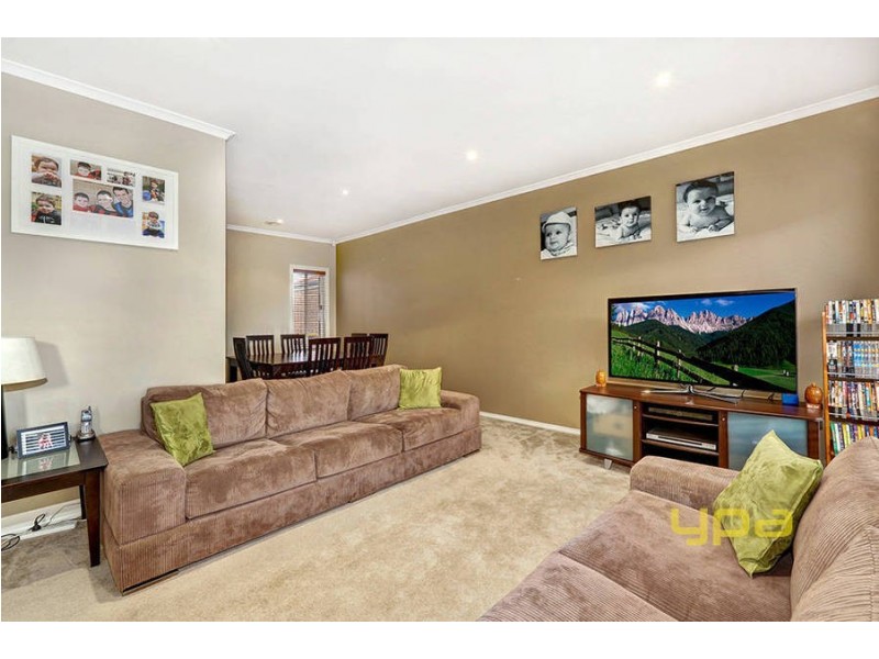 17 Celendine Place, Hillside VIC 3037