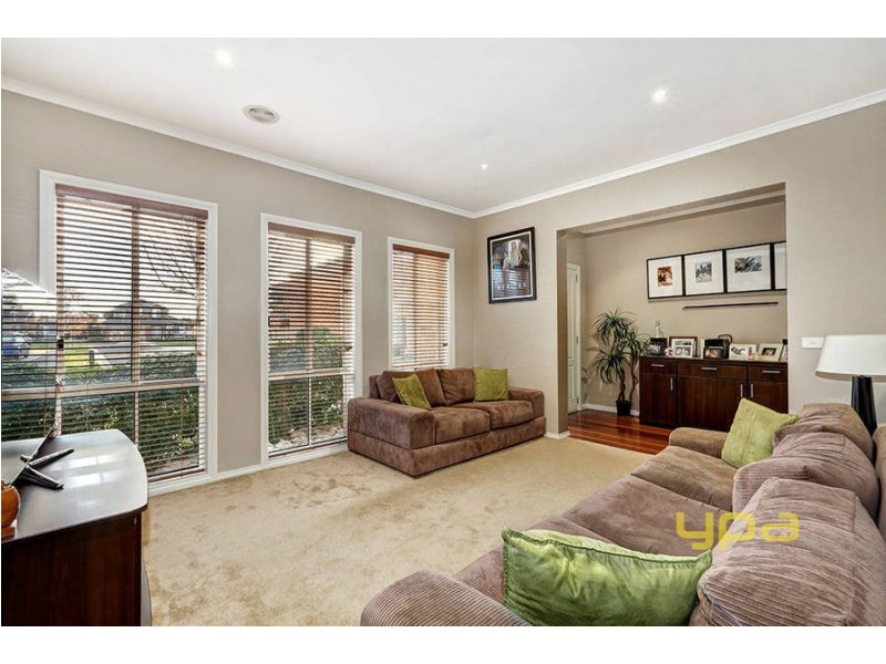 17 Celendine Place, Hillside VIC 3037