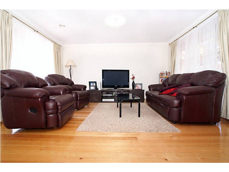 12 Marlock Way, Delahey VIC 3037