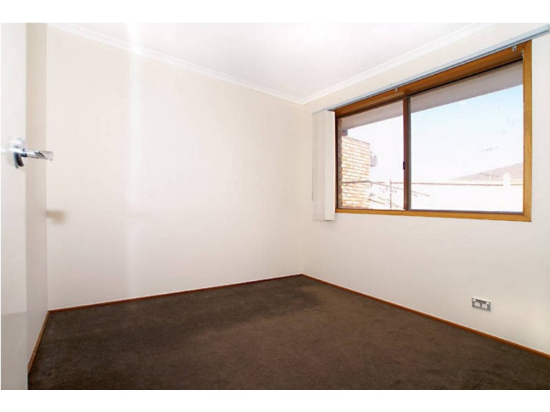 1/39 Manchester Drive, Sydenham VIC 3037