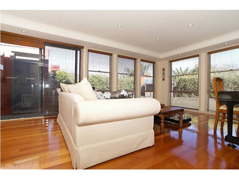 7 Leslie Court, Hillside VIC 3037