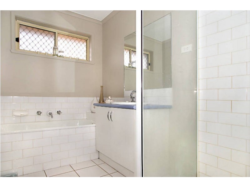 52 Hannah Avenue, Hillside VIC 3037