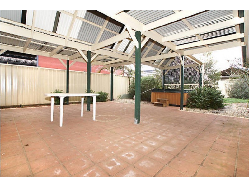 65 Timele Drive, Hillside VIC 3037