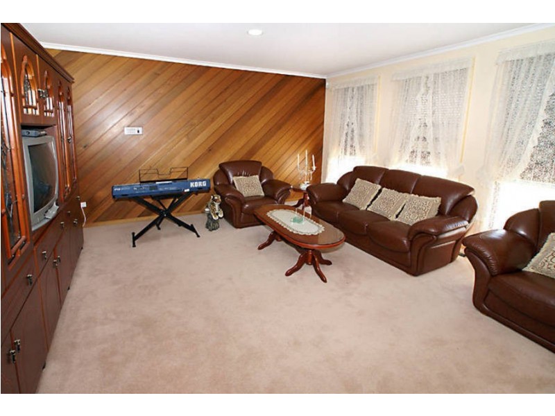 5 Wellington Street, Kings Park VIC 3021