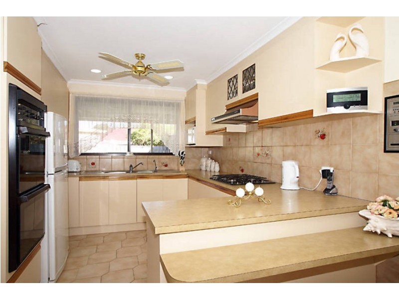 5 Wellington Street, Kings Park VIC 3021