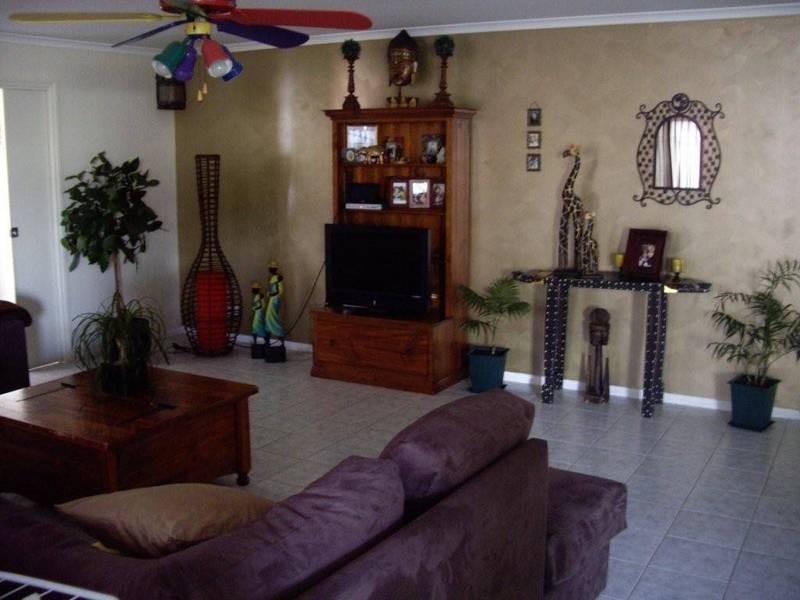 25 Allenby Road, Hillside VIC 3037