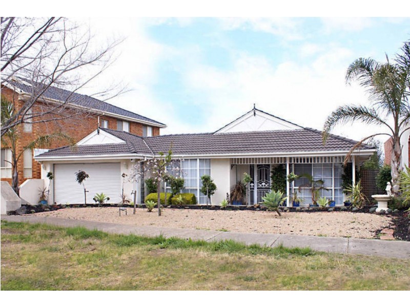 24 Queens Parade, Hillside VIC 3037