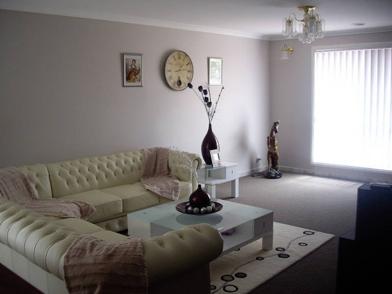 9 Robinson Court, Delahey VIC 3037